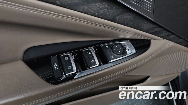 Kia K8 2022 — photo 32