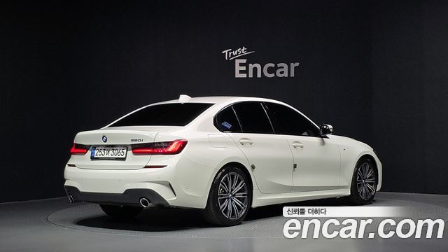 BMW 3-Series 2021 — photo 2