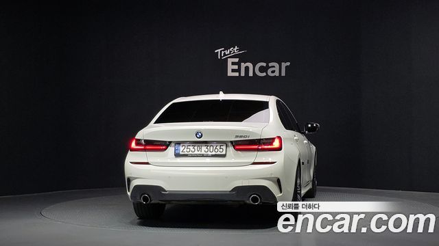 BMW 3-Series 2021 — photo 4