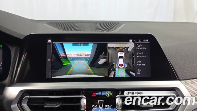 BMW 3-Series 2021 — photo 21