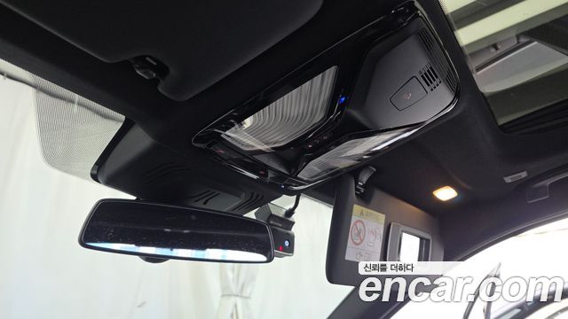 BMW 3-Series 2021 — photo 16