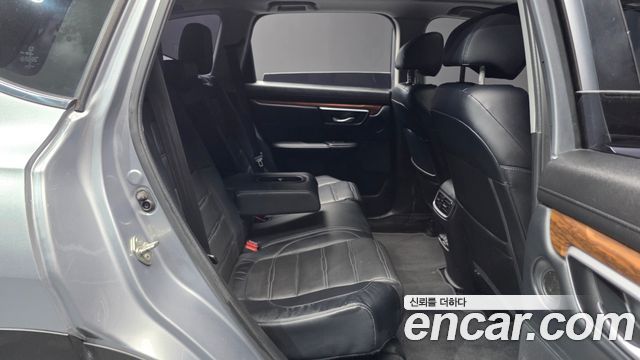 Honda CR-V 2017 — photo 11