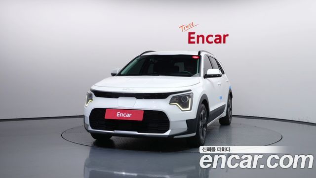 Kia Niro 2023 — photo 3