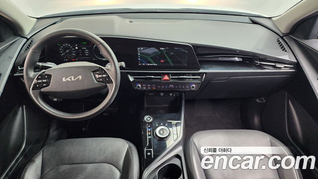 Kia Niro 2023 — photo 10