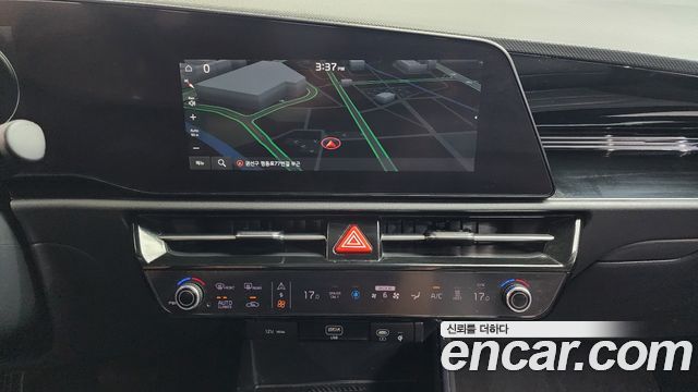 Kia Niro 2023 — photo 18