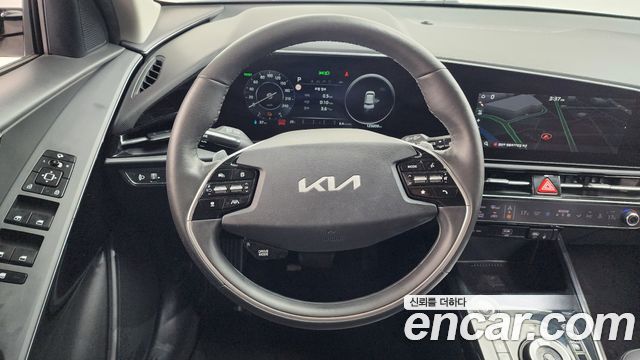 Kia Niro 2023 — photo 19