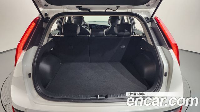 Kia Niro 2023 — photo 22