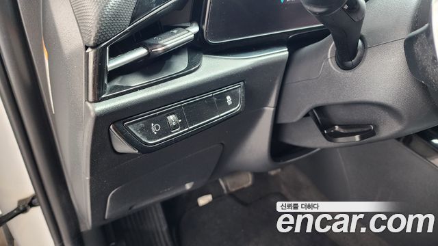 Kia Niro 2023 — photo 25