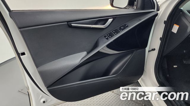 Kia Niro 2023 — photo 14