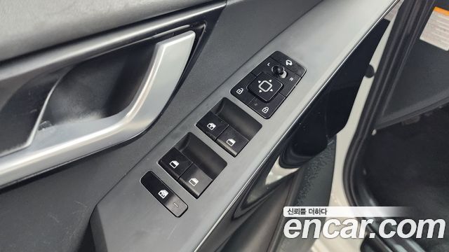 Kia Niro 2023 — photo 27