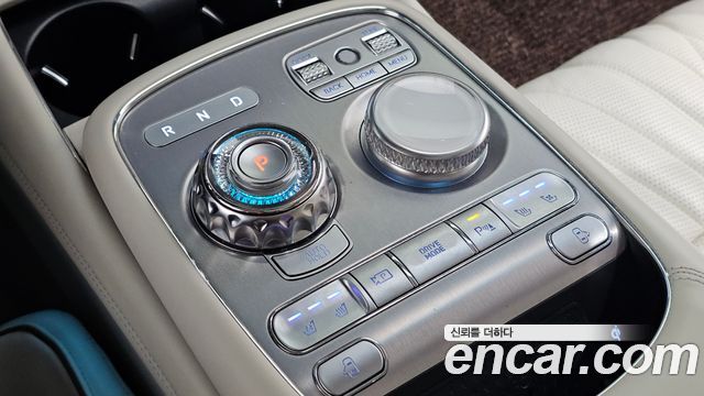 Genesis G90 2022 — photo 12
