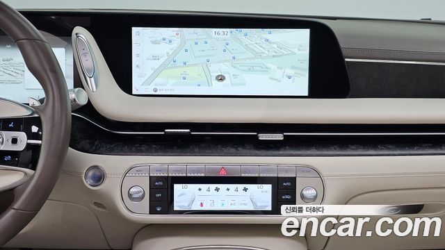 Genesis G90 2022 — photo 20