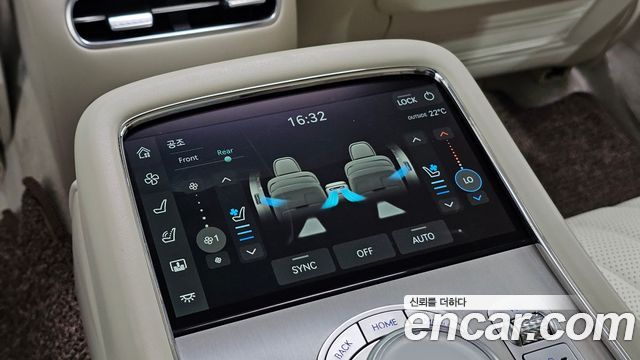 Genesis G90 2022 — photo 27