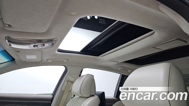 Genesis G90 2022 — photo 40