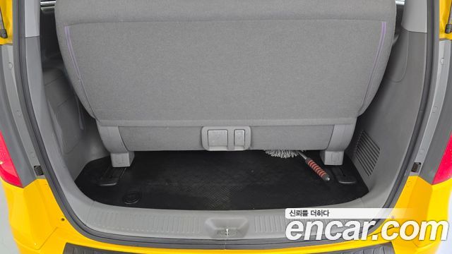 Hyundai Starex 2017 — photo 15