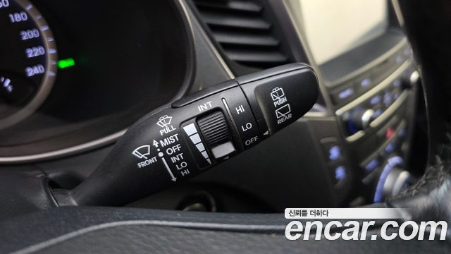 Hyundai Santafe 2015 — photo 26