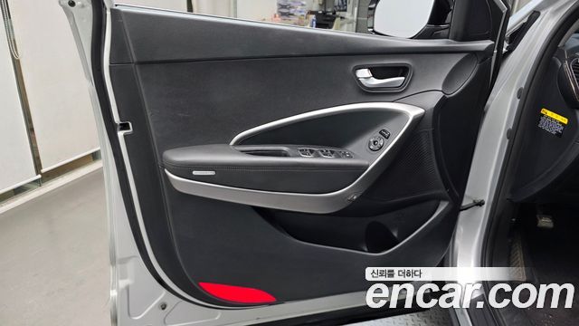 Hyundai Santafe 2015 — photo 14