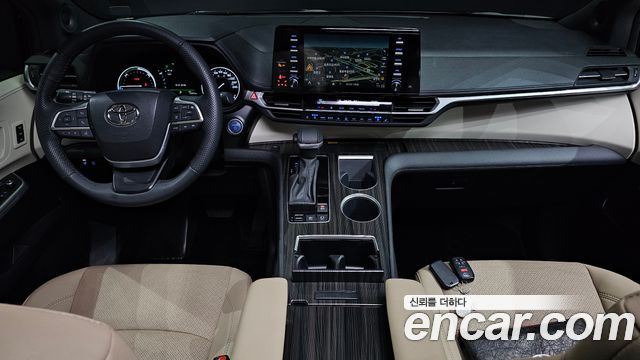 Toyota Sienna 2024 — photo 10