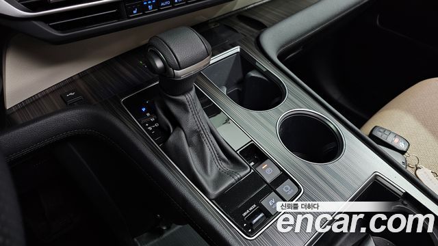 Toyota Sienna 2024 — photo 12