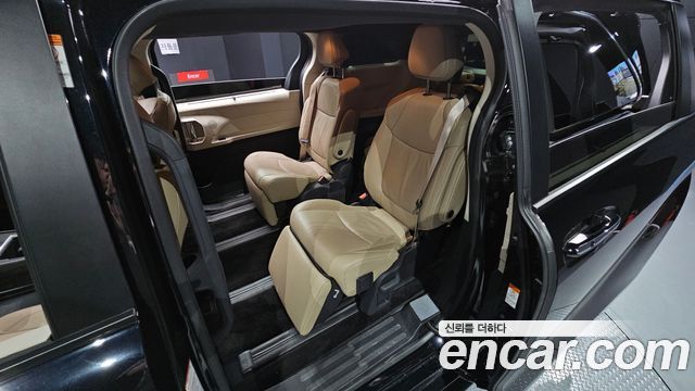 Toyota Sienna 2024 — photo 17