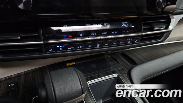 Toyota Sienna 2024 — photo 23
