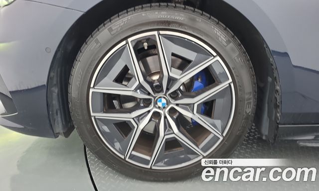 BMW 5-Series 2024 — photo 5