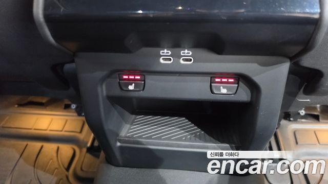 BMW 5-Series 2024 — photo 18