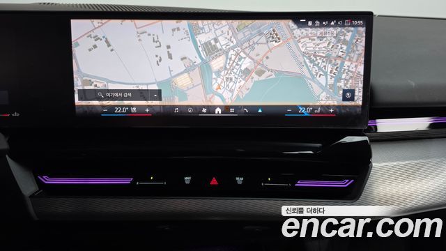 BMW 5-Series 2024 — photo 19