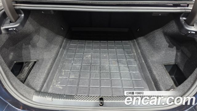 BMW 5-Series 2024 — photo 25