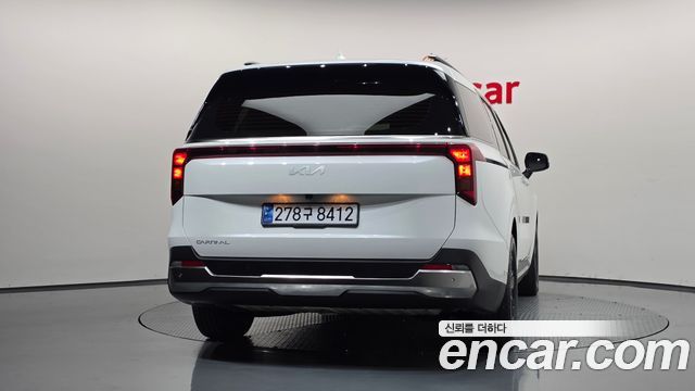 Kia Canival 2024 — photo 4