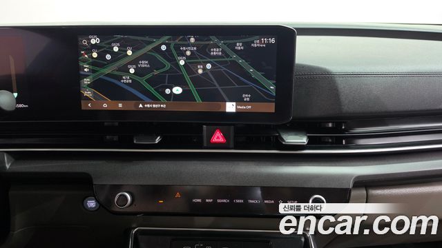 Kia Canival 2024 — photo 18