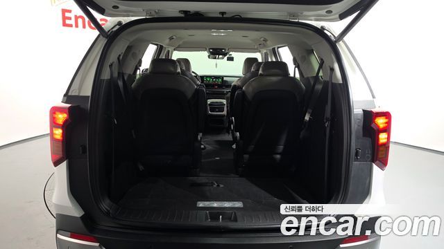 Kia Canival 2024 — photo 22