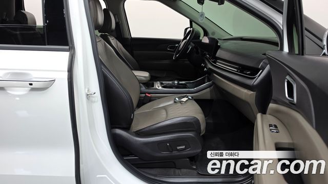 Kia Canival 2024 — photo 16