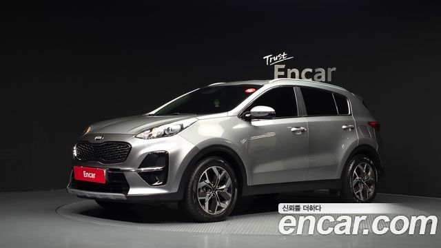 Kia Sportage 2021 — photo 1