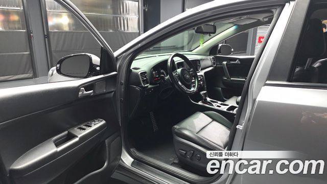 Kia Sportage 2021 — photo 13