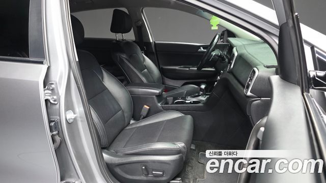 Kia Sportage 2021 — photo 17