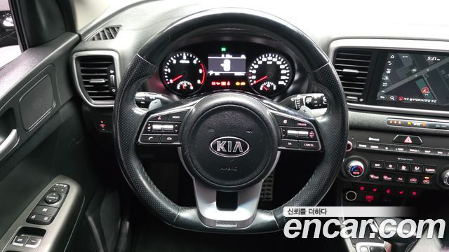 Kia Sportage 2021 — photo 19