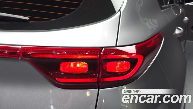 Kia Sportage 2021 — photo 9