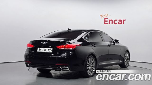 Genesis G80 2017 — photo 2