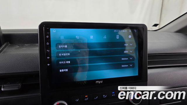 Hyundai Staria 2023 — photo 28