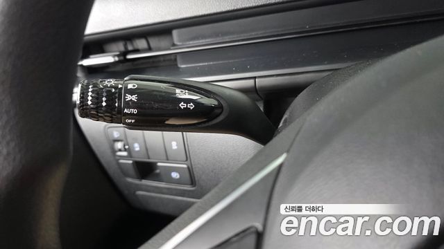 Hyundai Staria 2023 — photo 30