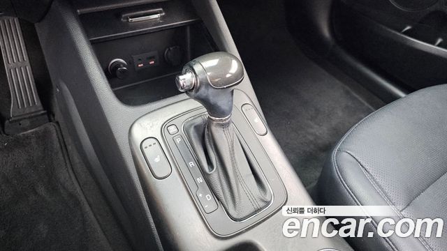 Kia K3 2014 — photo 9