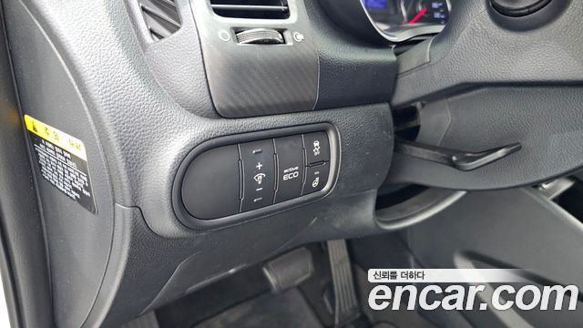 Kia K3 2014 — photo 16