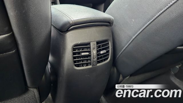 Kia K3 2014 — photo 17