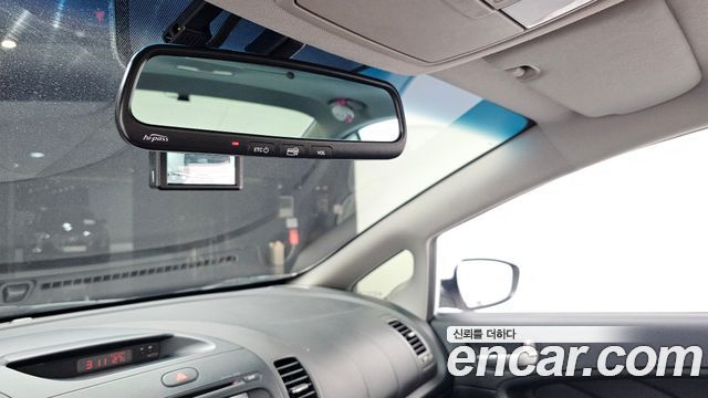 Kia K3 2014 — photo 18