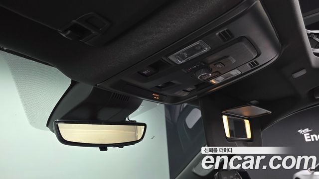 Chevrolet Korea Tahoe 2023 — photo 17