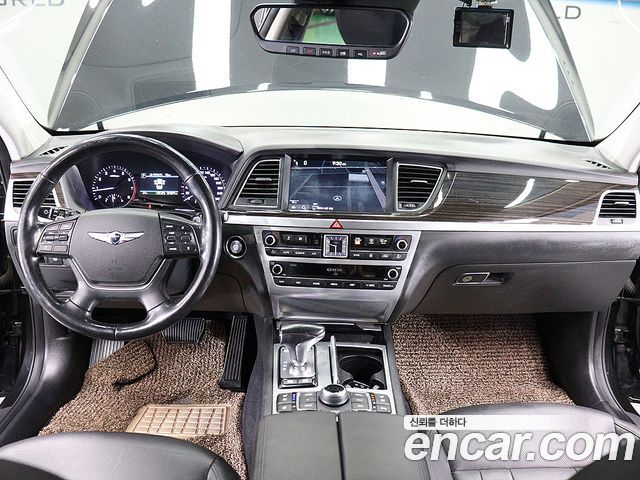 Genesis G80 2019 — photo 13