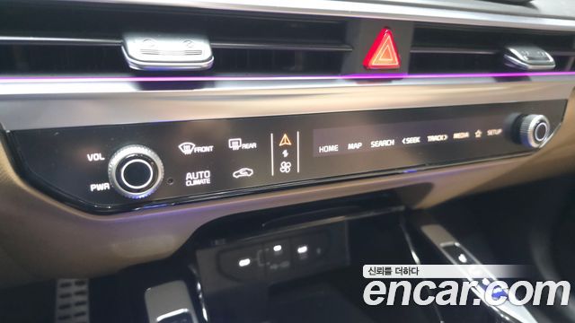 Kia Sorento 2024 — photo 32