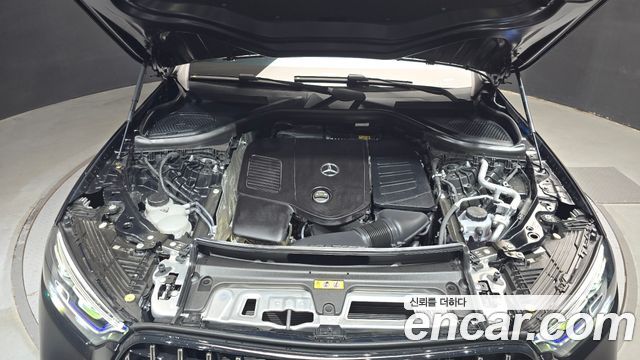 Mercedes-Benz GLC-Class 2026 — photo 6