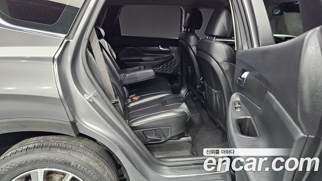 Hyundai Santafe 2020 — photo 12